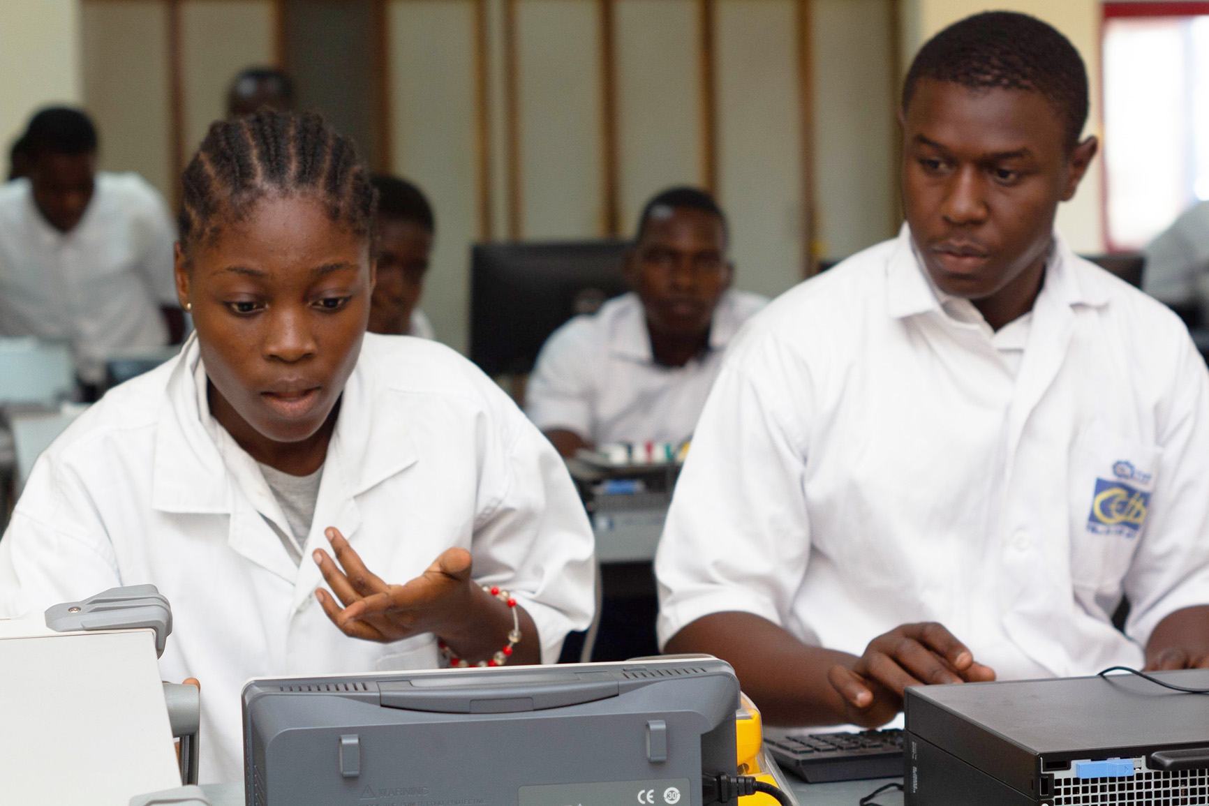 Employabilité des jeunes à travers les Tic : le gouvernement multiplie les actions pour développer l’entrepreneuriat numérique